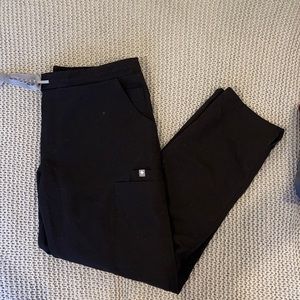 Figs skinny scrub pant, medium petite